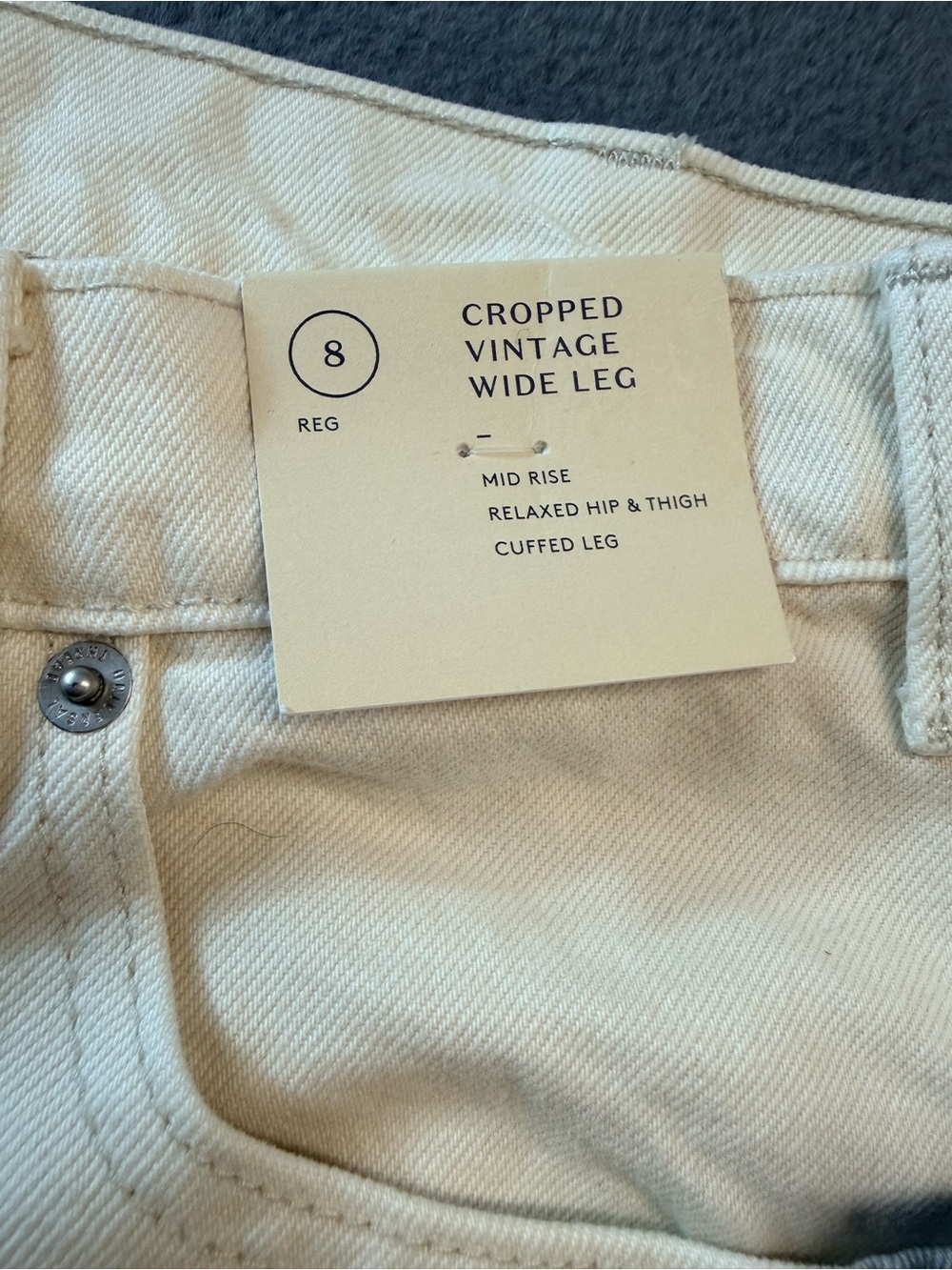 Universal Thread - Cropped Vintage Wide-Leg Jeans in Light Cream - Picture 2 of 9